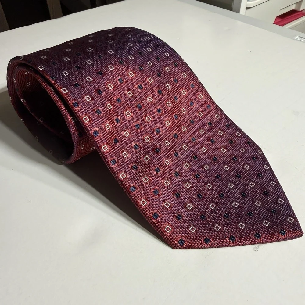 Bruno Piattelli Men's 100% Silk Tie Classic Length‎ Red W/blue& White Squares